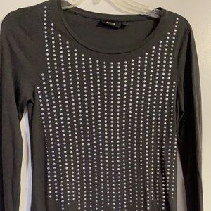 Apt 9 grey shirt with bling size small